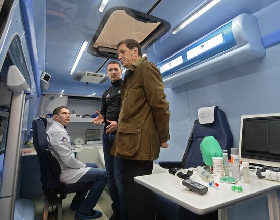 Presentation of mobile laboratory for helping national teams prepare for Olympics
