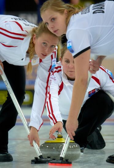 2013 European Curling Championships. Day Six