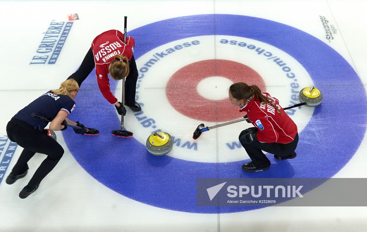 2013 European Curling Championships. Day Six
