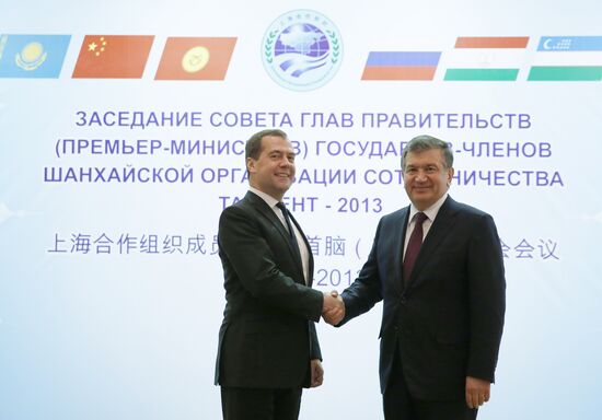 Dmitry Medvedev visits Uzbekistan