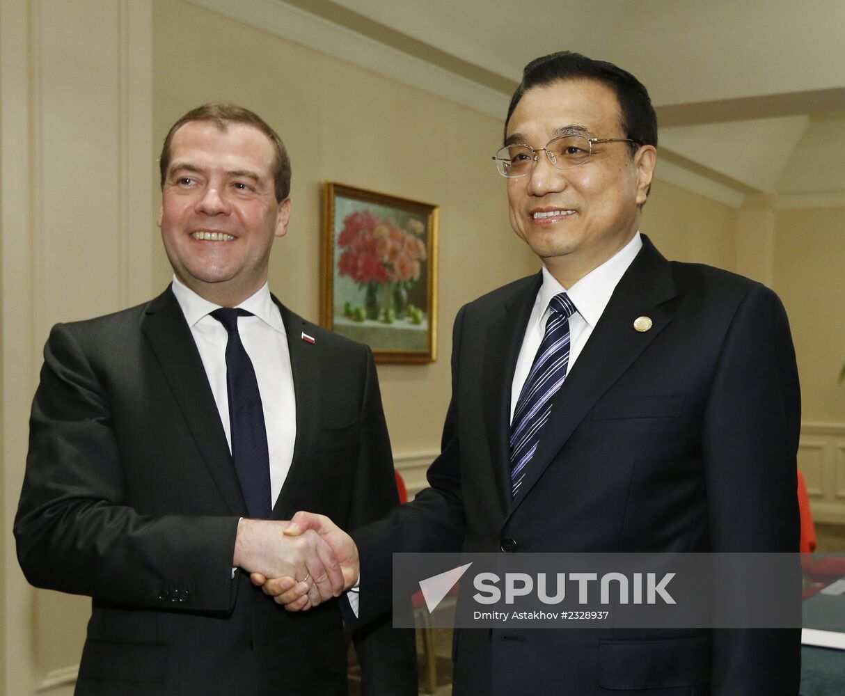 Dmitry Medvedev visits Uzbekistan