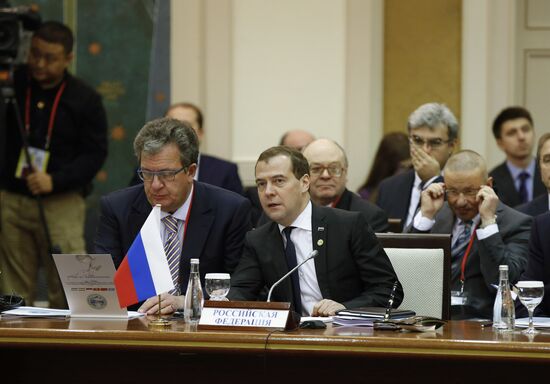 Dmitry Medvedev visits Uzbekistan