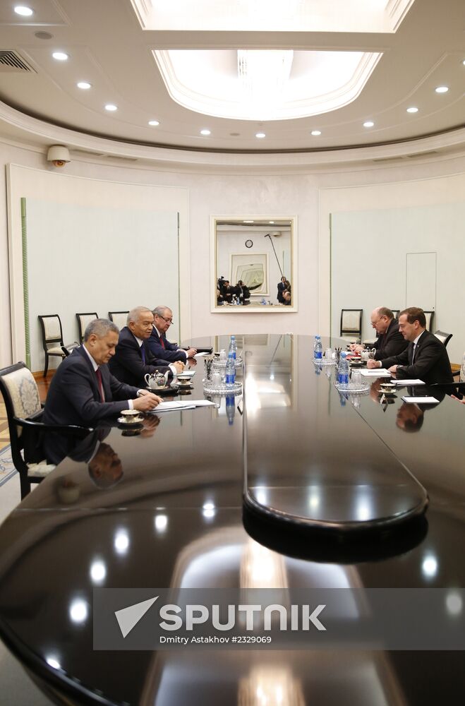 Dmitry Medvedev visits Uzbekistan