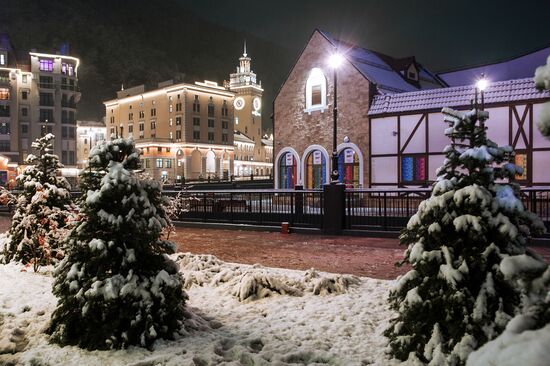 Snow falls in Krasnaya Polyana