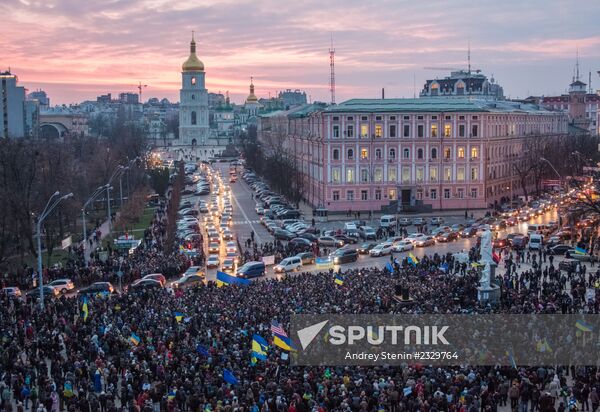 Civil disorders continue in Kiev