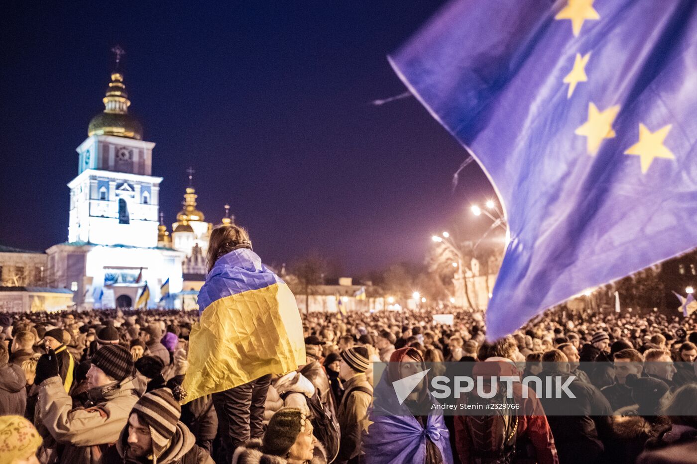 Civil disorders continue in Kiev