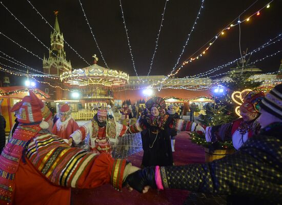 Christmas Fair opens on Red Square