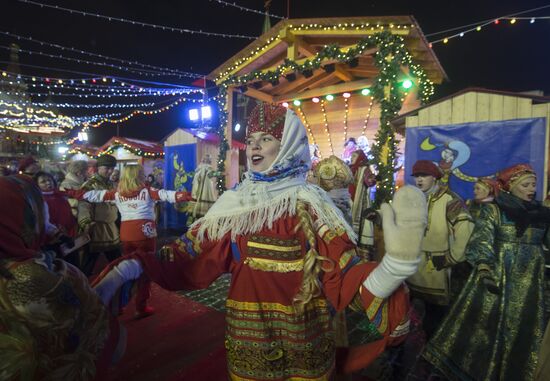 Christmas Fair opens on Red Square