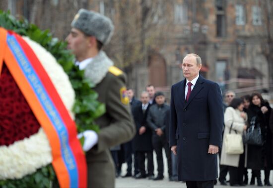 Vladimir Putin's state visit to Armenia