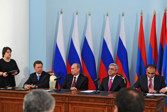 Vladimir Putin's state visit to Armenia