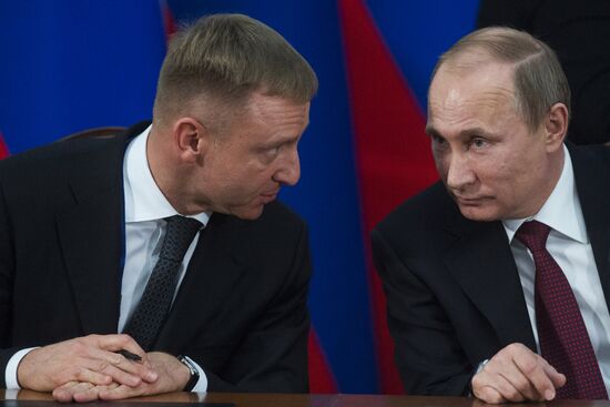 Vladimir Putin's state visit to Armenia