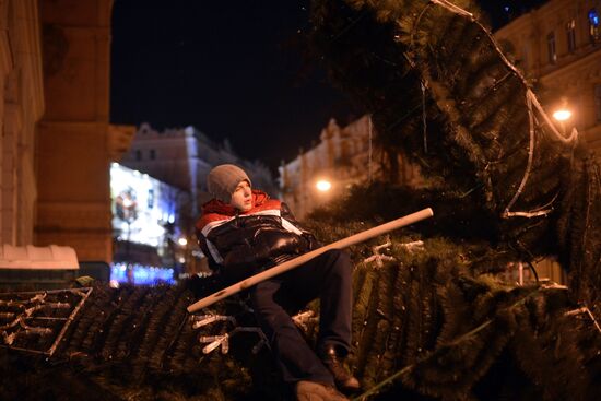 Supporters of Ukraine's EU integration rally in Kiev