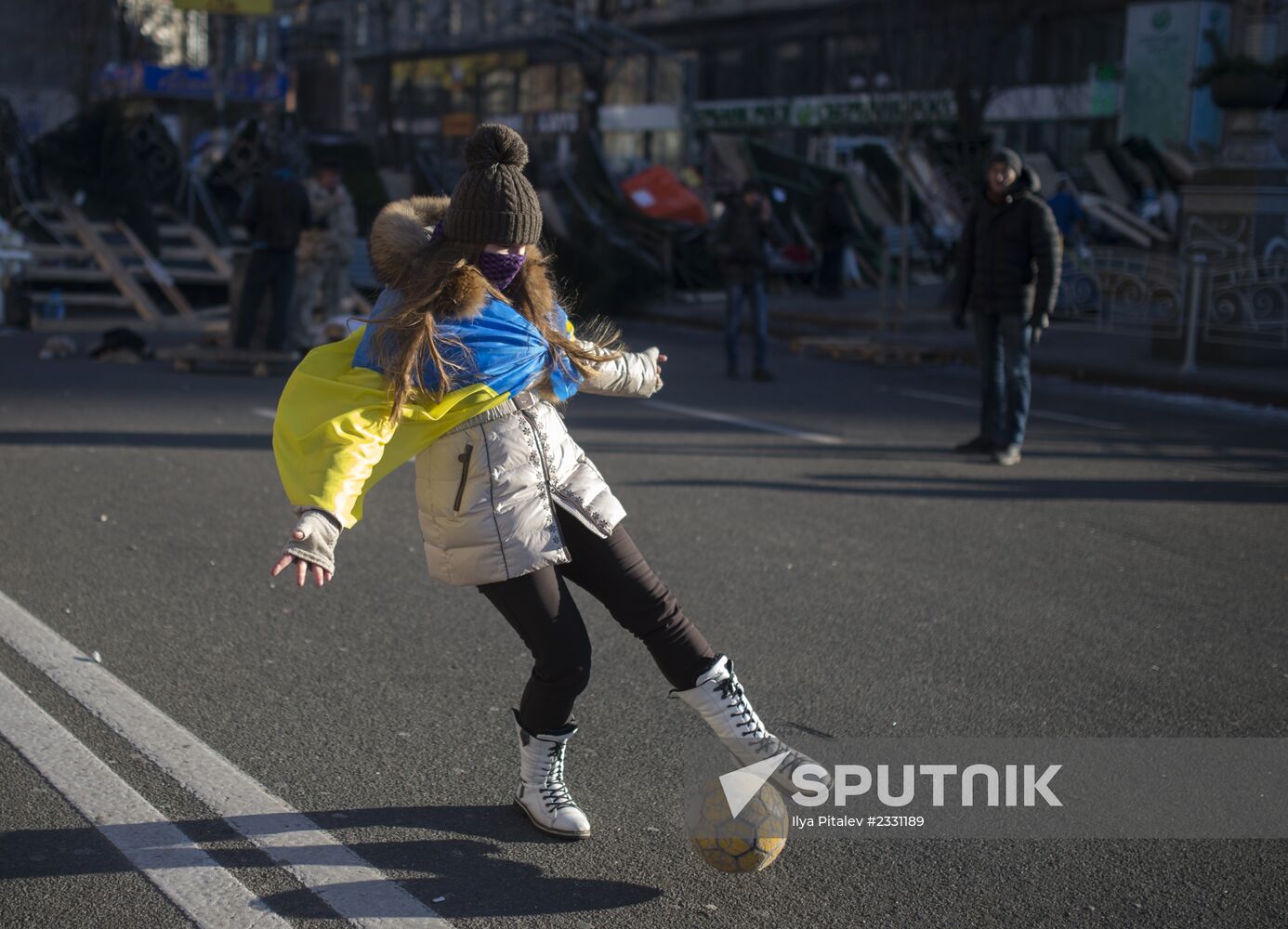 Supporters of Ukraine's EU integration rally in Kiev's Independence Square