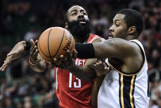 NBA Basketball. Utah Jazz vs. Houston Rockets