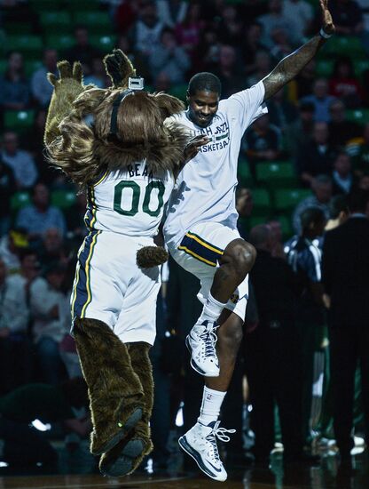 NBA Basketball. Utah Jazz vs. Houston Rockets