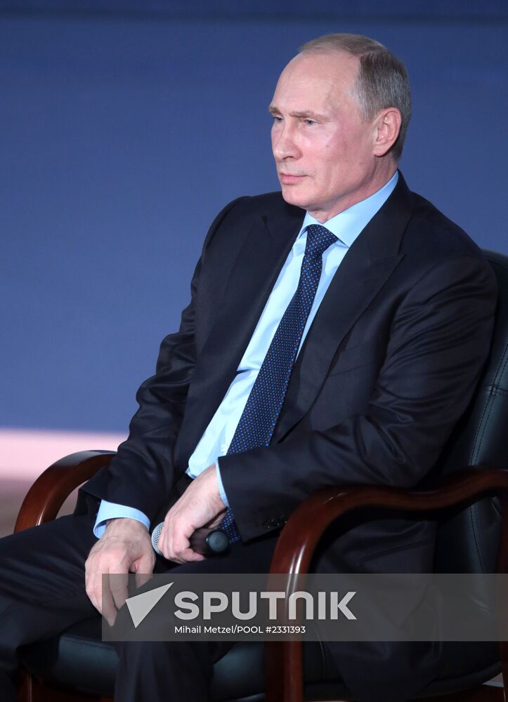 Vladimir Putin visits Moscow State University law department