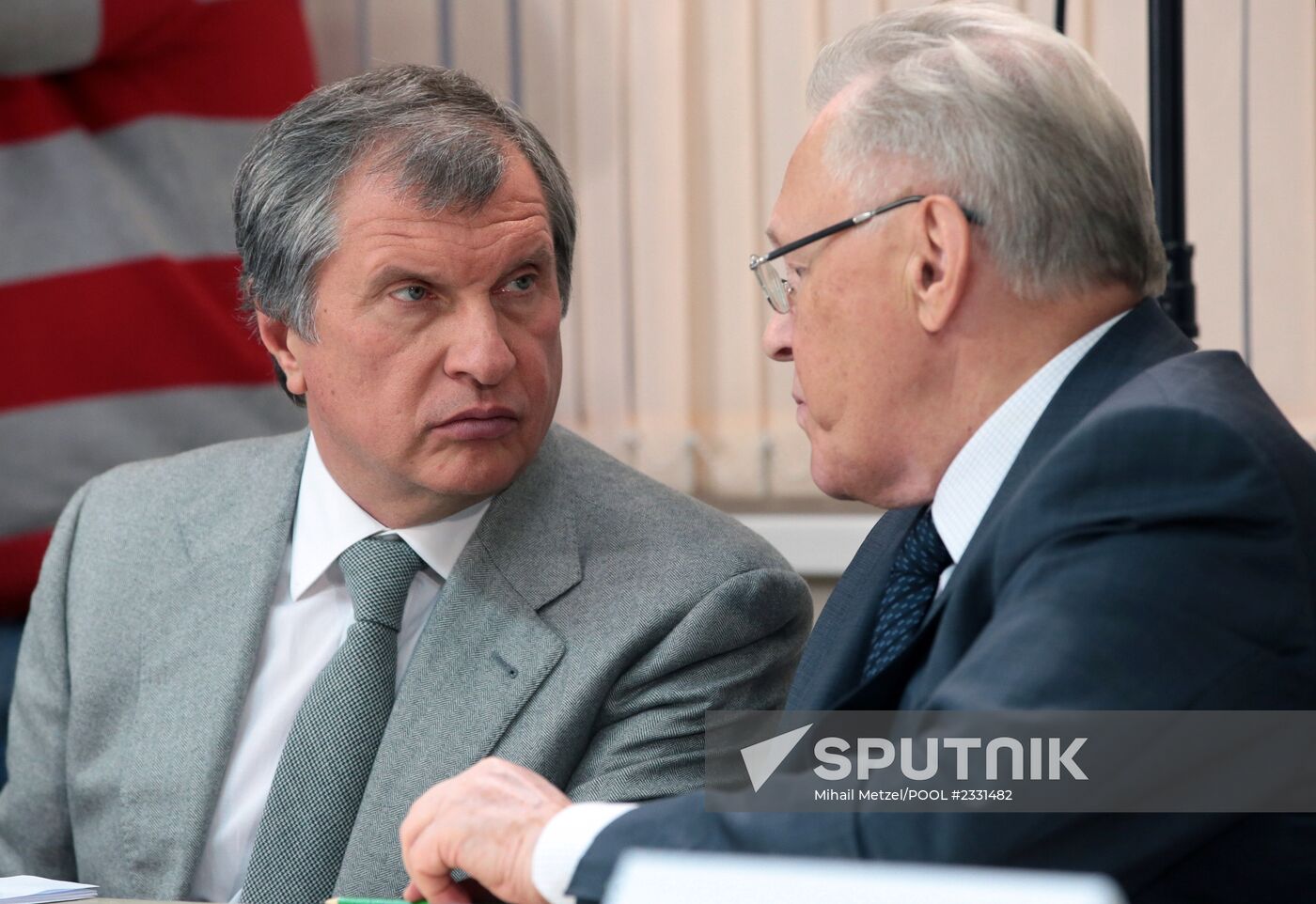 Vladimir Putin visits Moscow State University law department