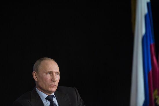 Vladimir Putin visits Moscow State University law department