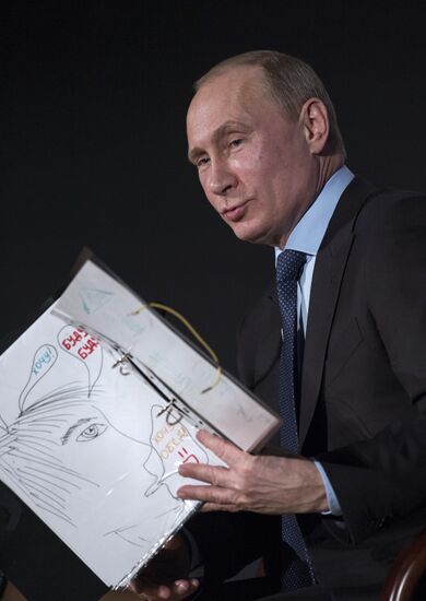 Vladimir Putin visits Moscow State University law department