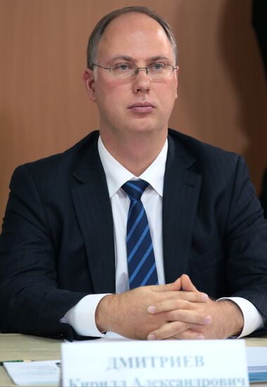 Vladimir Putin visits Moscow State University law department