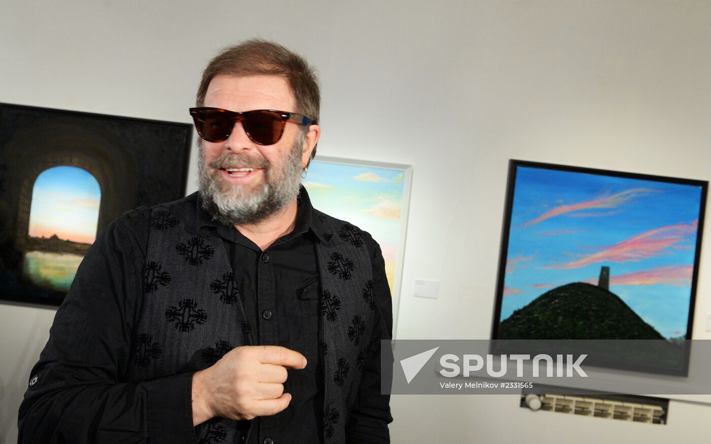 Boris Grebenshchikov's exhibition opens in Moscow