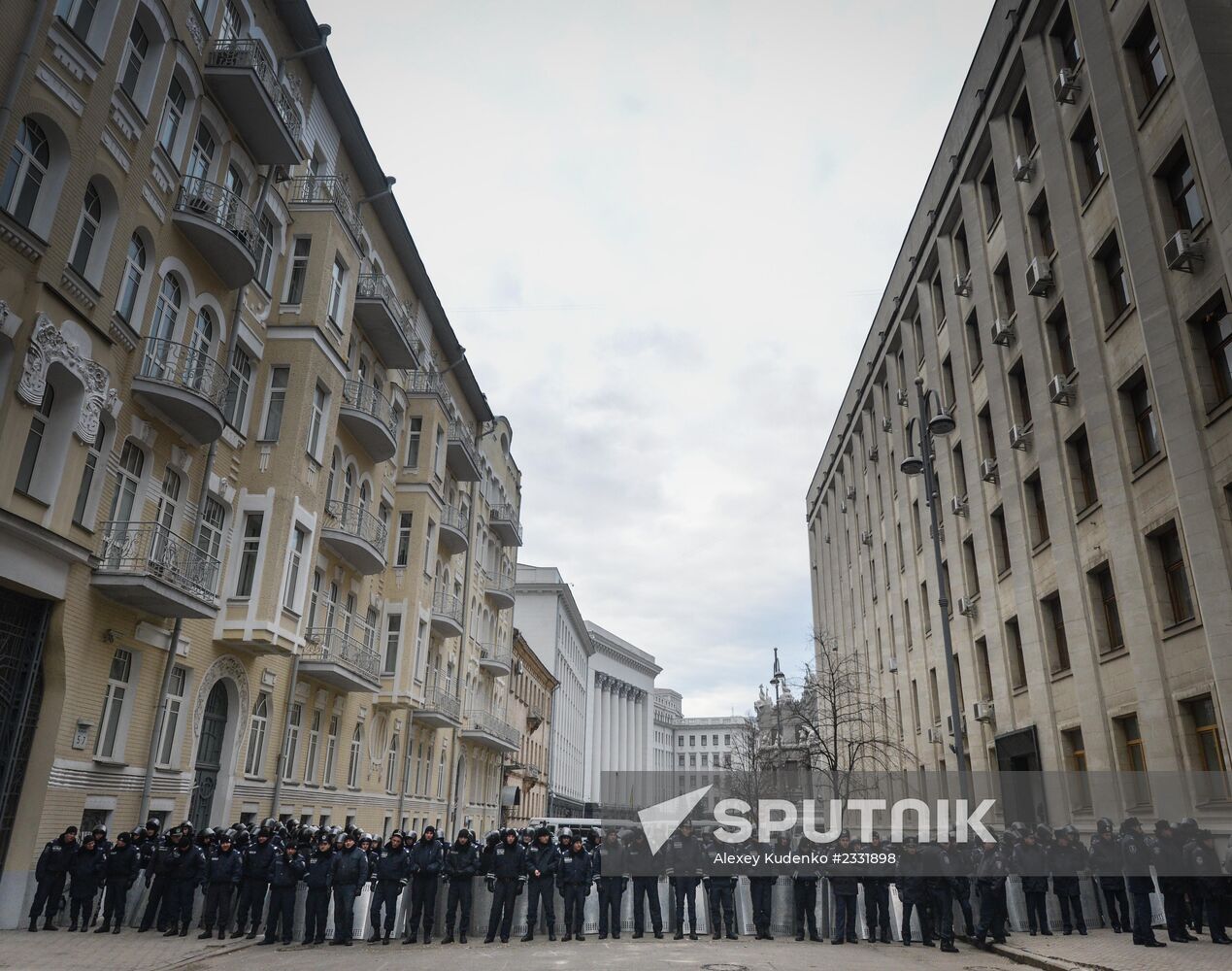 EU integration supporters rally in Kiev