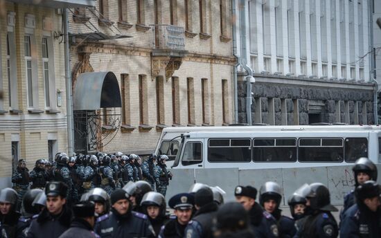 EU integration supporters rally in Kiev