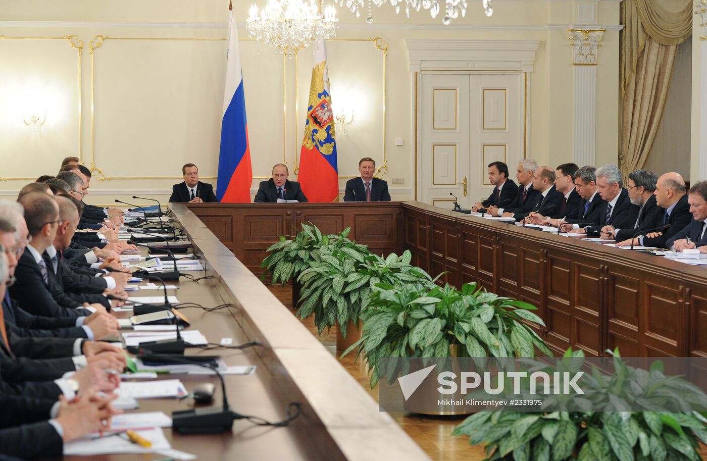 Vladimir Putin chairs meeting of Presidential Economic Council