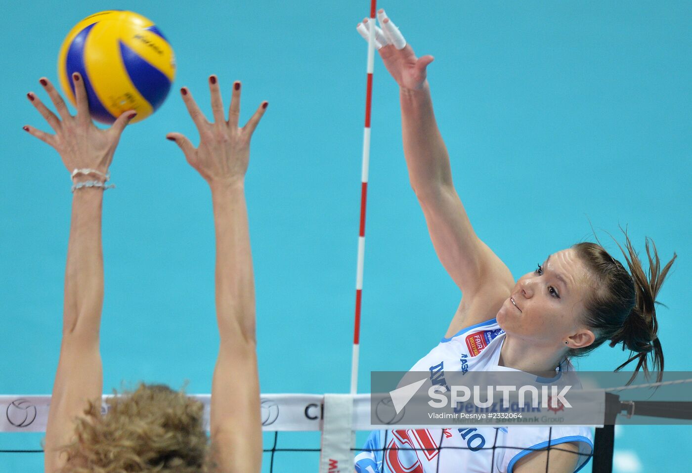 2013–14 CEV Women's Champions League. Dynamo Moscow vs. Crvena Zvezda Belgrade