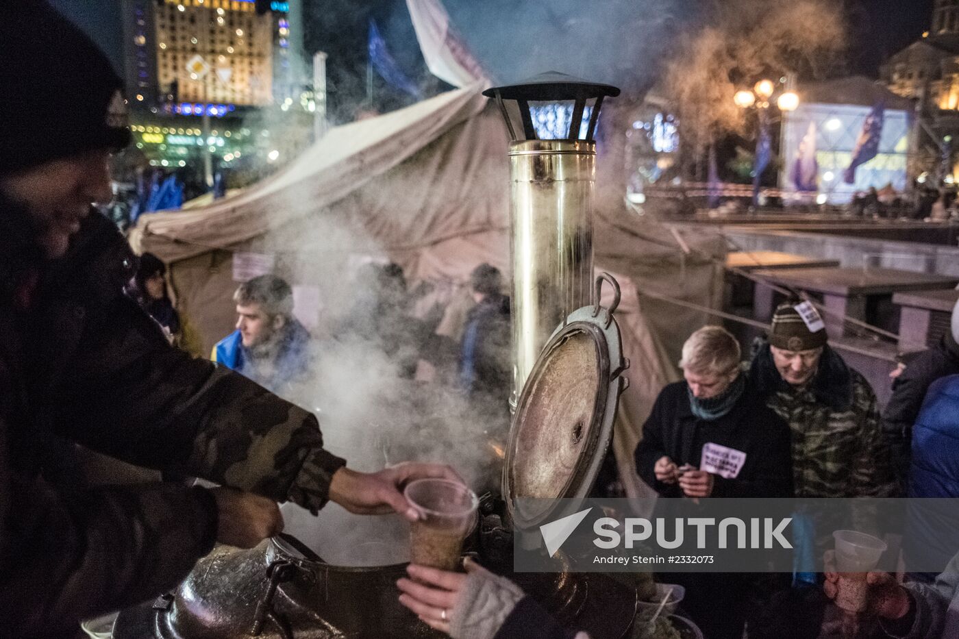 EU integration supporters rally in Kiev