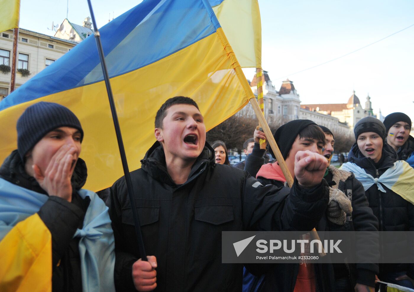 EU integration supporters rally in Kiev
