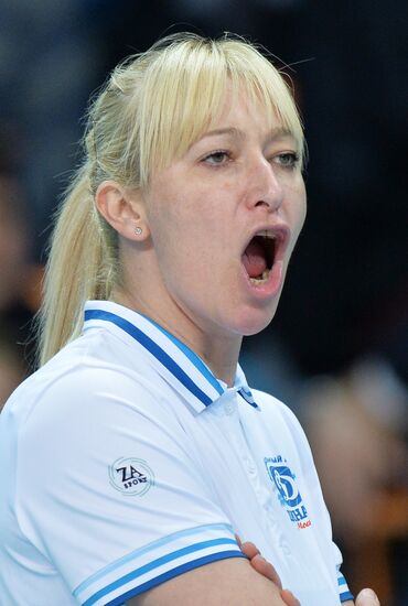 2013–14 CEV Women's Champions League. Dynamo Moscow vs. Crvena Zvezda Belgrade