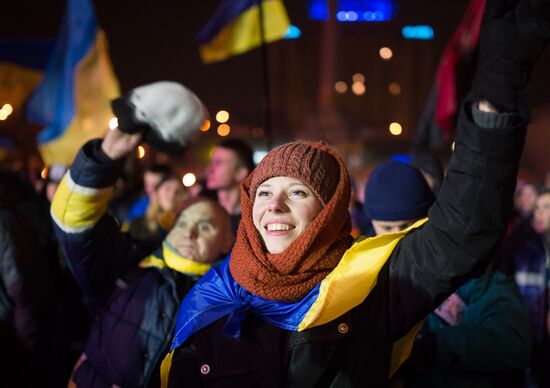EU integration supporters rally in Kiev