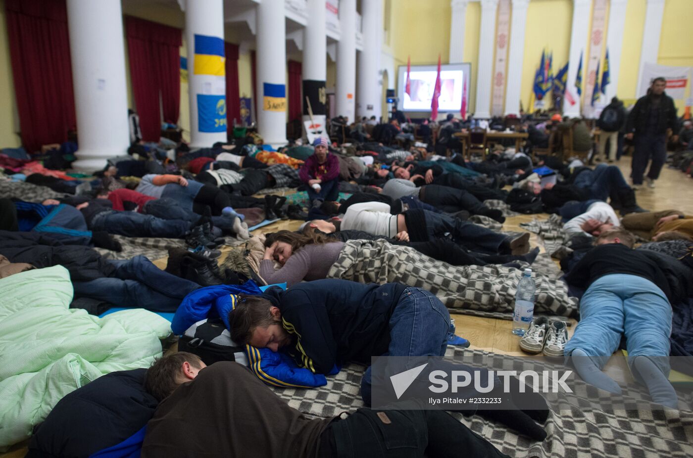 EU integration supporters rally in Kiev
