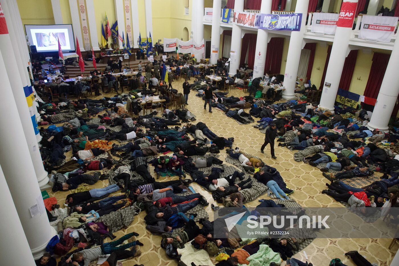 EU integration supporters rally in Kiev