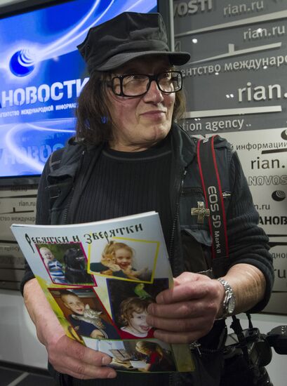 News conference with artist Mihail Chemiakin