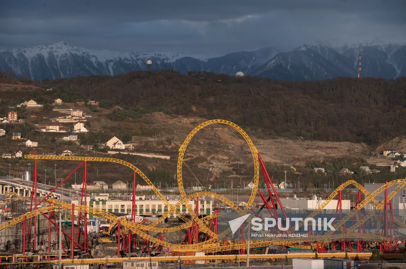 Construction of amusement center "Sochi Park"