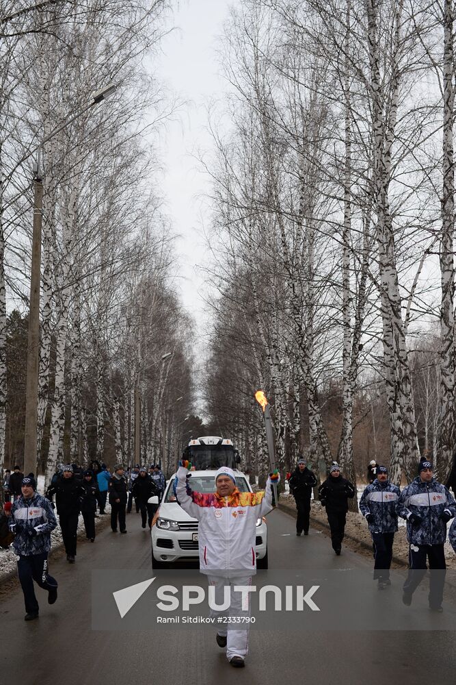 Olympic torch relay: Novosibirsk, Day Two