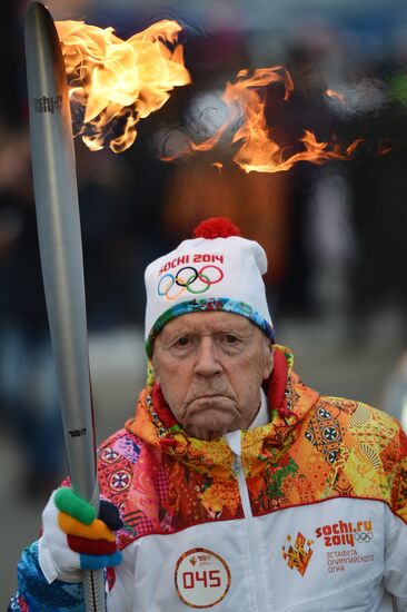 Olympic torch relay: Novosibirsk, Day Two