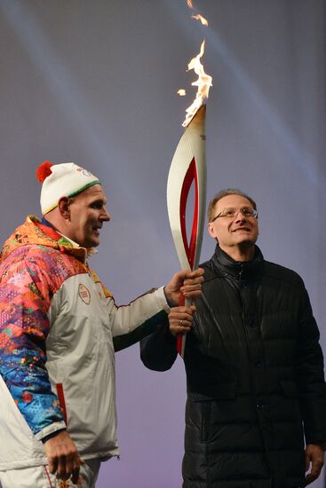 Olympic torch relay: Novosibirsk, Day Two