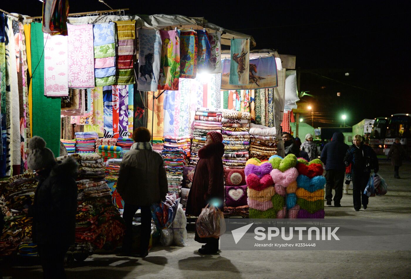 Gusinobrodskaya jumble market in Novosibirsk