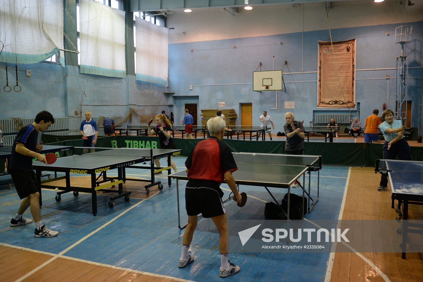 Siberian Centenarian Trains for Olympic Relay