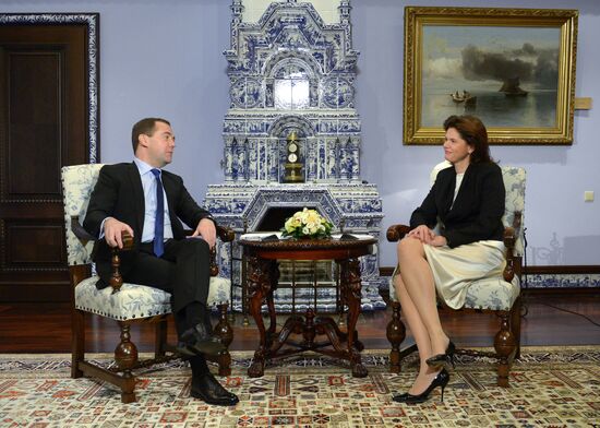 Dmitry Medvedev meets with Alenka Bratušek