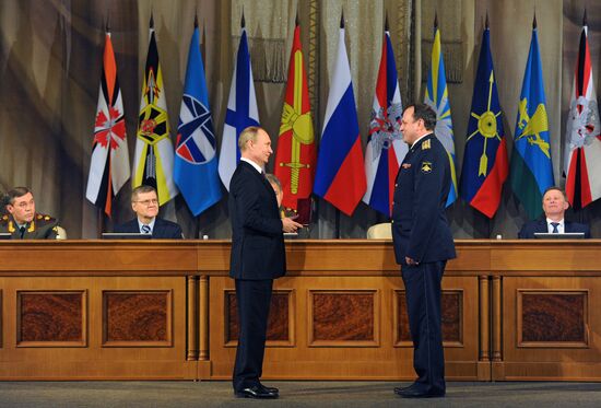 Putin attends Russian Defense Ministry's Board meeting in expanded format