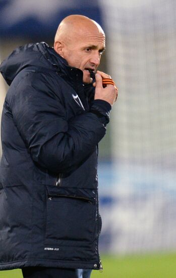 FC Zenit St. Petersburg holds training session