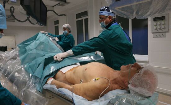 Operation in Baltic Fleet hospital, Kaliningrad
