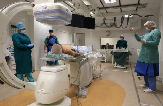 Operation in Baltic Fleet hospital, Kaliningrad