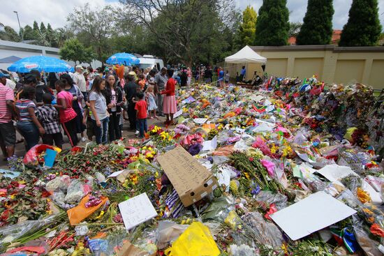 South Africa bids farewell to Nelson Mandela