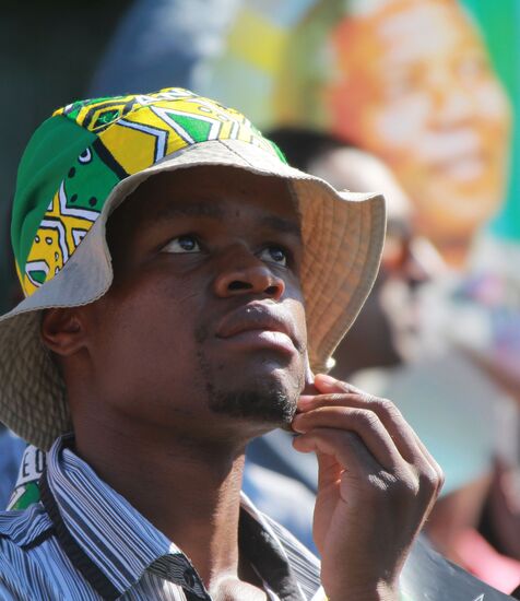 South Africa bids farewell to Nelson Mandela