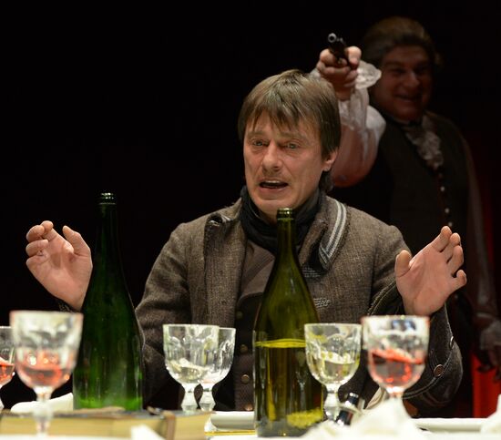 Run-through of "Kant" show at Mayakovsky Theater